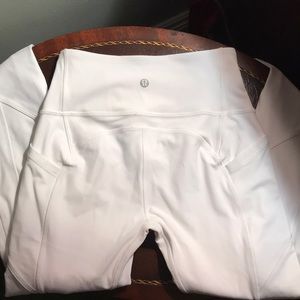 White Lululemon leggings